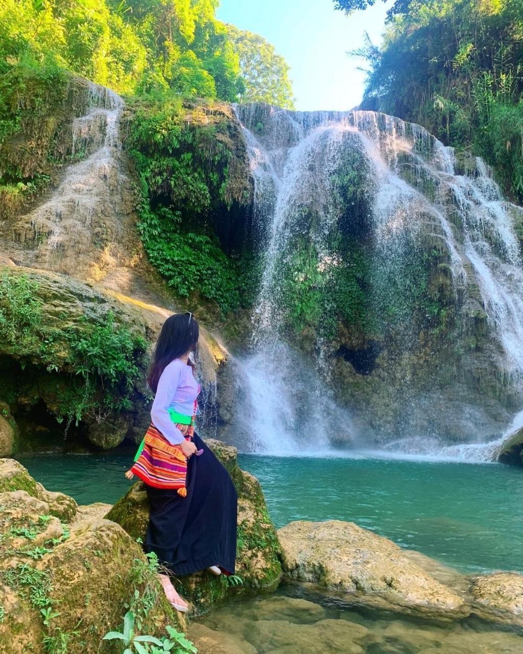 Lepont Mu Waterfall Bungalow Hòa Bình Eksteriør billede